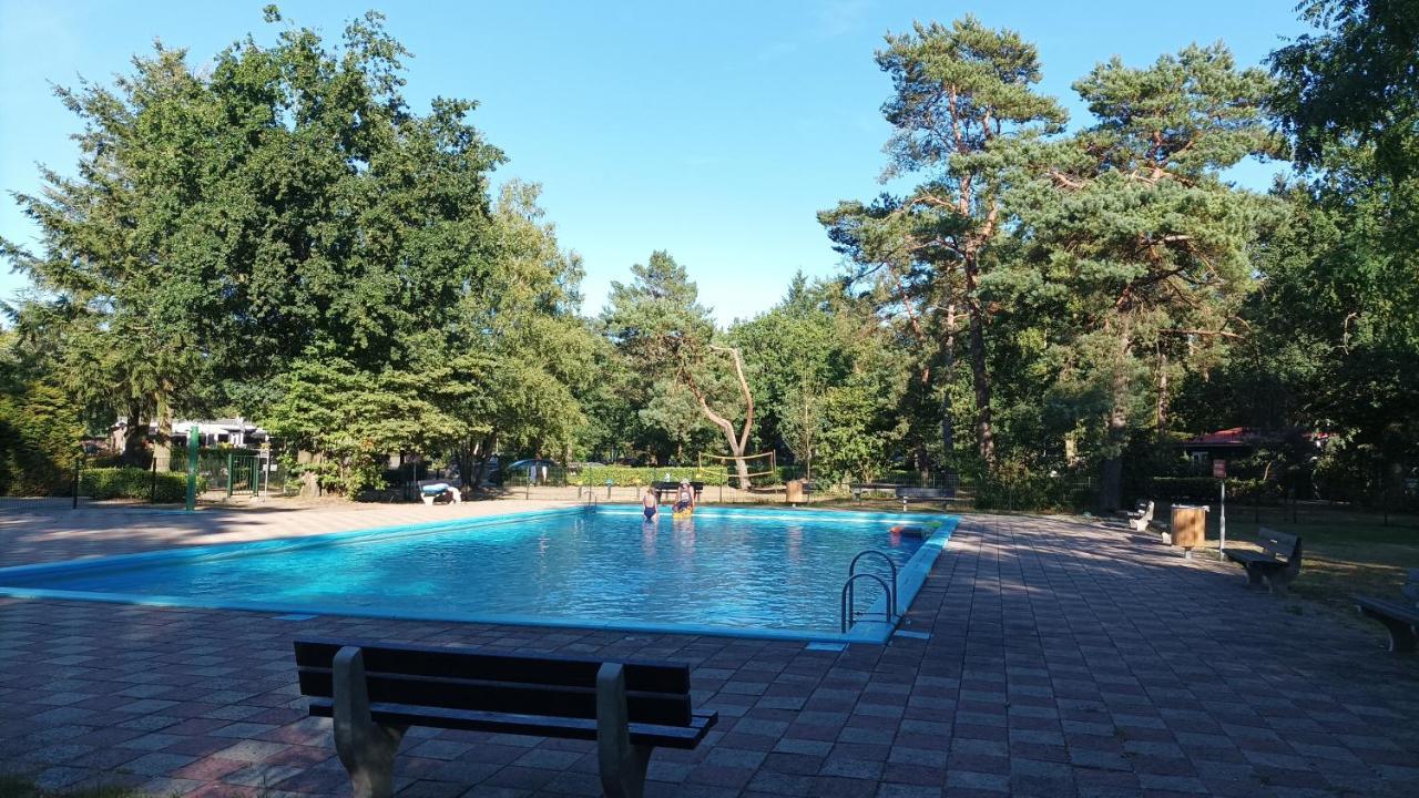 Bosbungalow de Eekhoorn Nunspeet Buitenkant foto